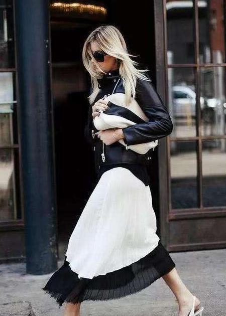 女人喜欢穿这3种“高跟鞋”逛街,难怪你人不胖,小腿却很粗!