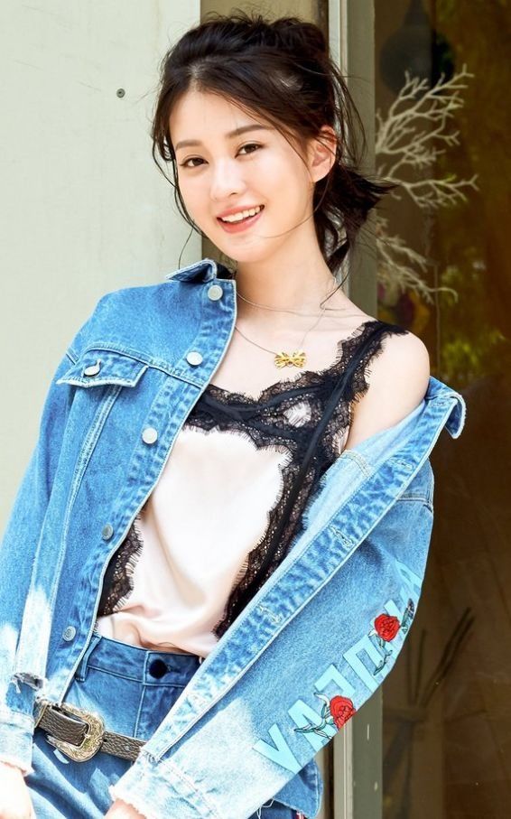 喜提| “明星祛痘”宝典!乔欣搞定痘痘的办法比范冰冰还高明?