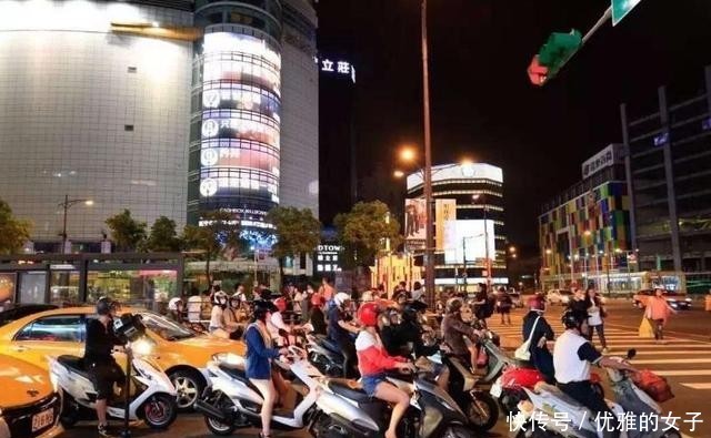  [中国]中国这座世界一线城市，满大街的摩托车，你知道是哪座城