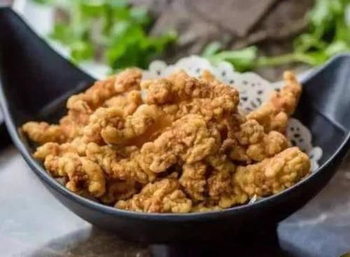  「羊肉」去火锅店吃火锅时，可以不点羊肉卷，但这4种肉类最好不要错过