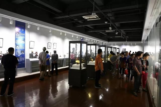 奇石，放置多少年后才能升值？