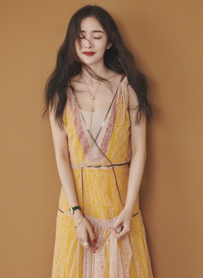 没有杨幂带不动的货，这双“南孚电池鞋”火了，一双更比六双强