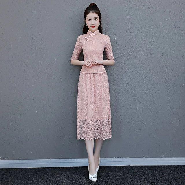 高档品质，优雅气质，花纹精美蕾丝旗袍裙！
