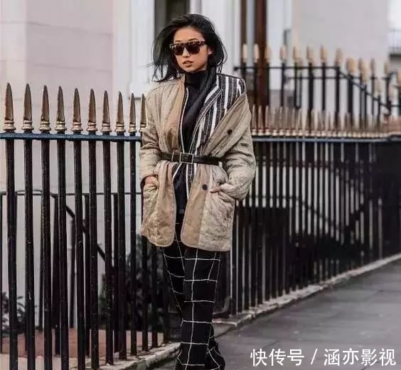  等级@格纹裤难驾驭？不，只要记住这几个搭配要点，时尚感up好几个等级