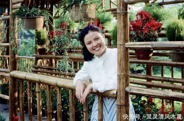  #夏季#老照片八十年代的夏日生活街拍！