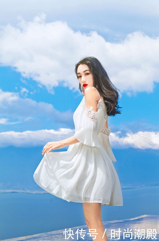 今年流行的几款连衣裙，360度无死角，每个角度都是美美哒