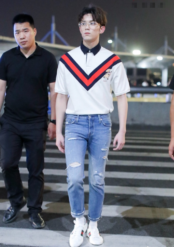 当182吴磊撞上187王鹤棣，身高只差5cm，差距竟如此之大