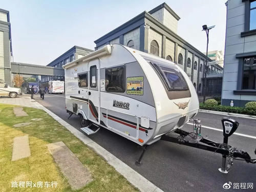  【房车】公路拖挂房车年底大聚会，并将于1月2日在沪召开公路拖