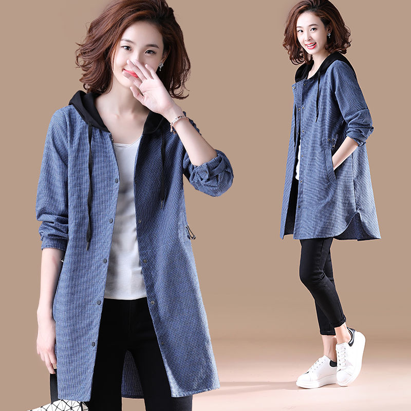 女人怕不怕冷,也别傻买羽绒服!瞧这新出薄外套,不厚不薄刚刚好