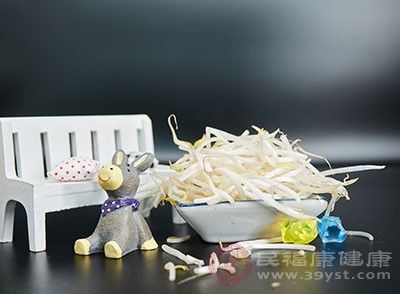  『嘴唇』嘴唇干怎么办 平时这样做可以缓解嘴唇干