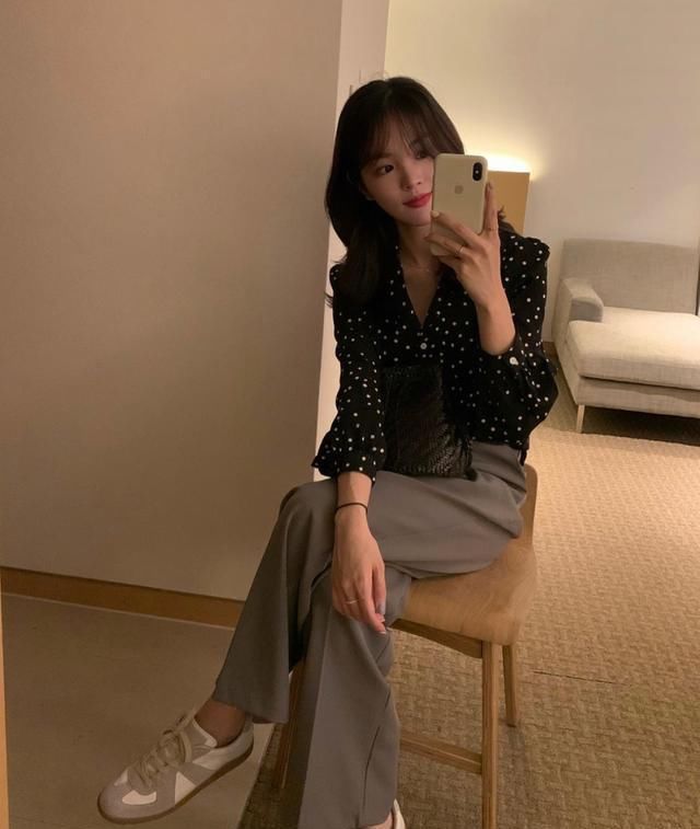  显瘦：一年四季必备的阔腿裤，今年春夏流行这3条，显高又显瘦