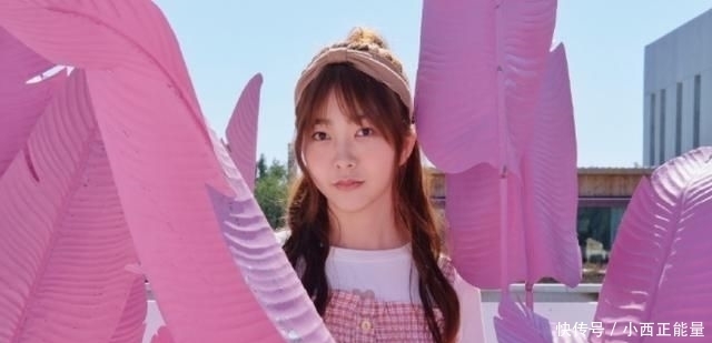 『杨紫』《家有儿女》十三年了!原以为杨紫够美了,但看到朵朵后被惊艳到