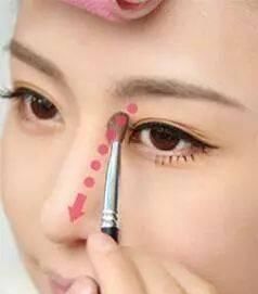  「淡妆」恰当的淡妆化妆步骤 教你迅速画好极致自然妆