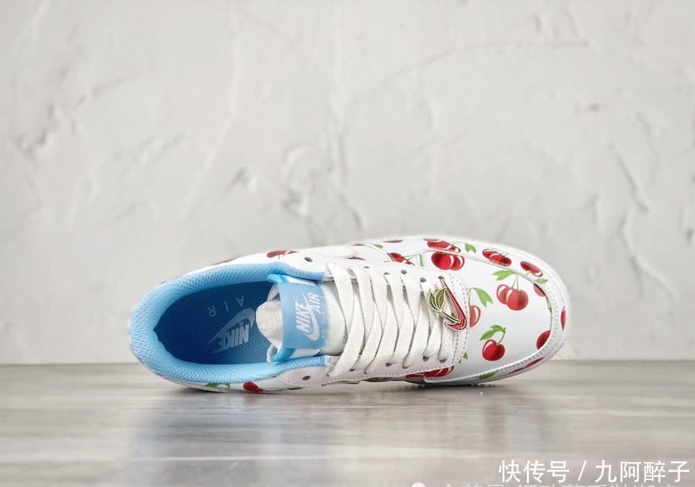 「Nike」糖果色系“樱桃”主题,Nike的这一款清新系鞋子