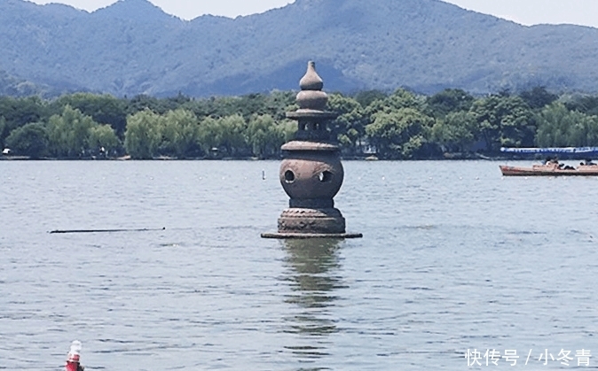 为什么西湖里有3个石塔, 有什么用? 说出来你都想不到