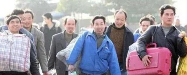  内行人|为何每年农民工的工资都在二十八、二十九发？内行人“一