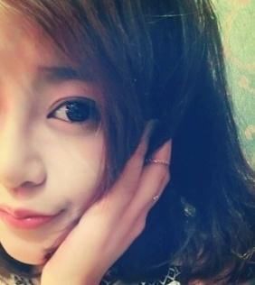 甘油加了几滴白醋，轻轻松松自制面膜敷一敷，肌肤焕然一新