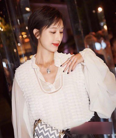 张俪短发发型,适合广大妹子们平时梳理的发型!