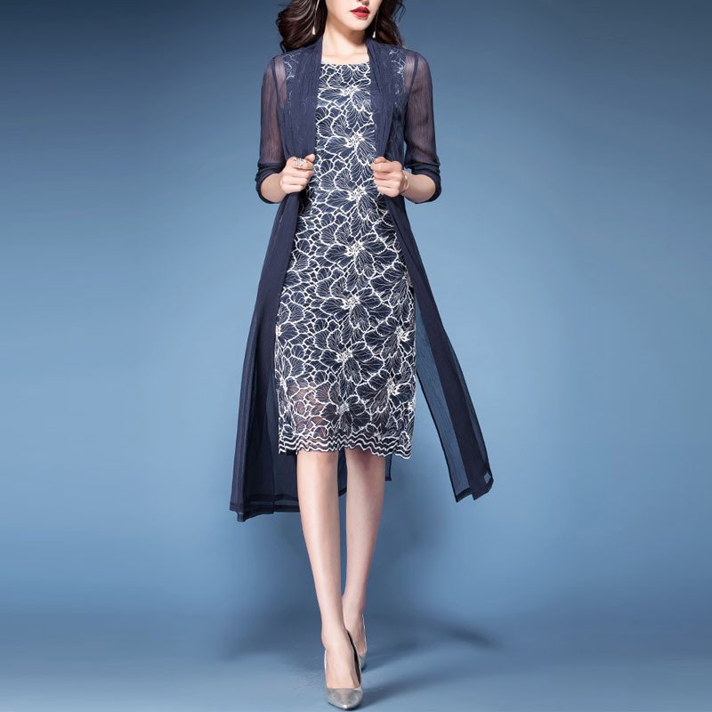 难怪都穿素雅裙，的确很好看，7080后穿不俗不媚显高贵