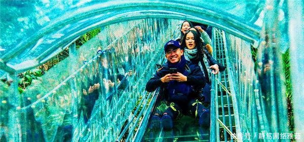 广东首条玻璃廊桥滑道不在清远在三水, 两个月前已经试运营了