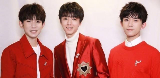  ݡʱĸ£TFBOYS̨ͬȴ壬ԭʧ