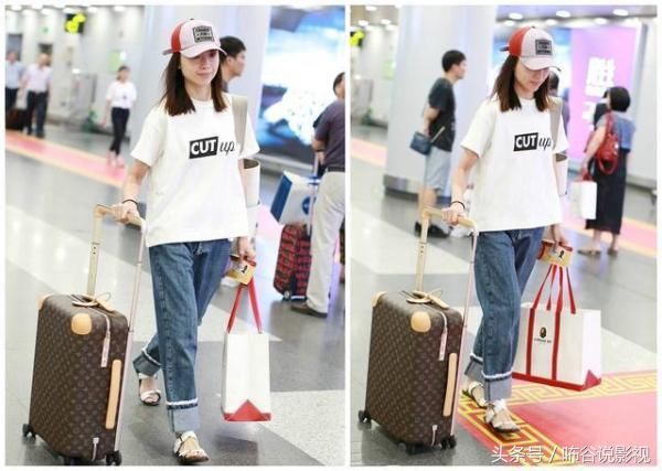 39岁的董洁重返清新，打扮似高中生，网友称这颜值服气！