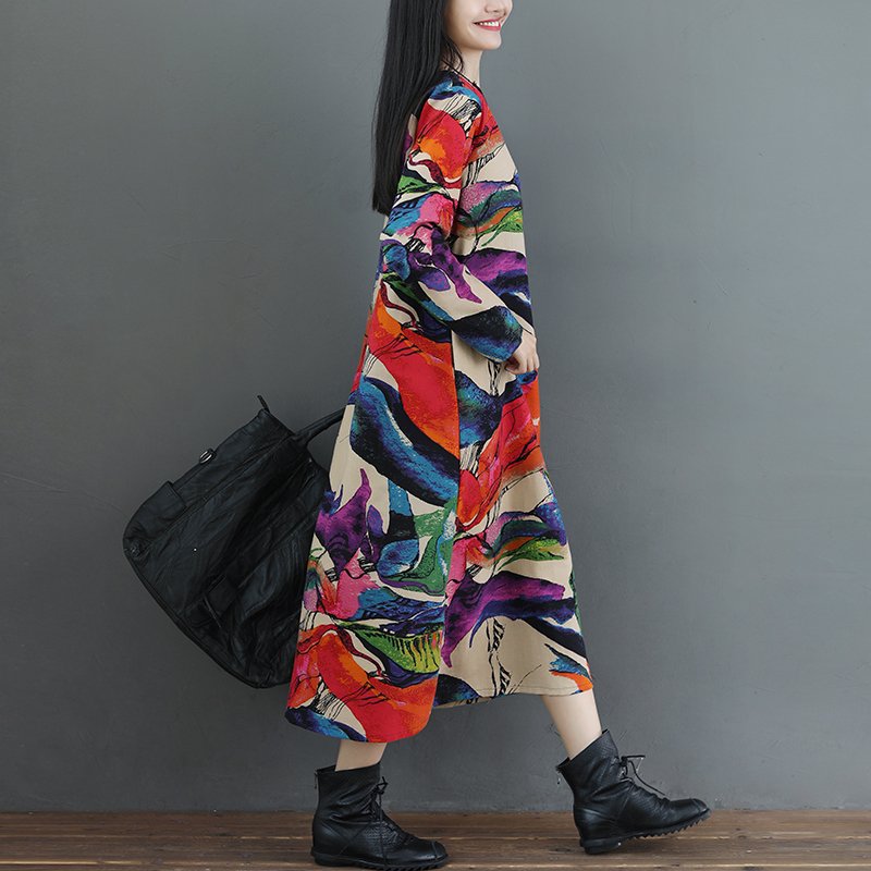 别傻傻穿打底裤了!今秋流行棉麻裙+平鞋，适合45-60岁女人