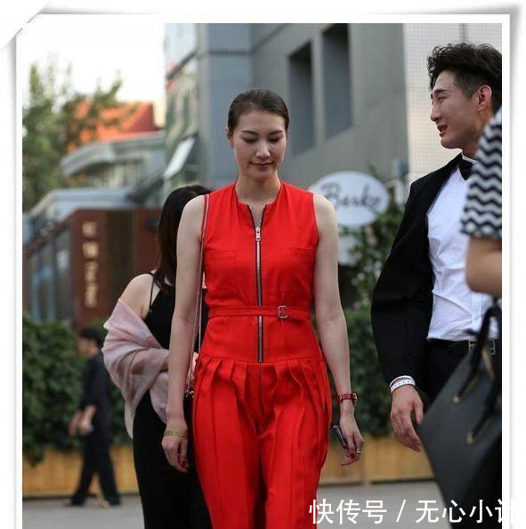 谢杏芳脱胎换骨，37岁完美御姐范，网友觉得林丹都配不上她了