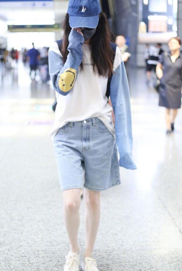 秋天是穿长袖的季节, 鞠婧祎真清纯, 张梓琳腿真长, 秦岚很有特色