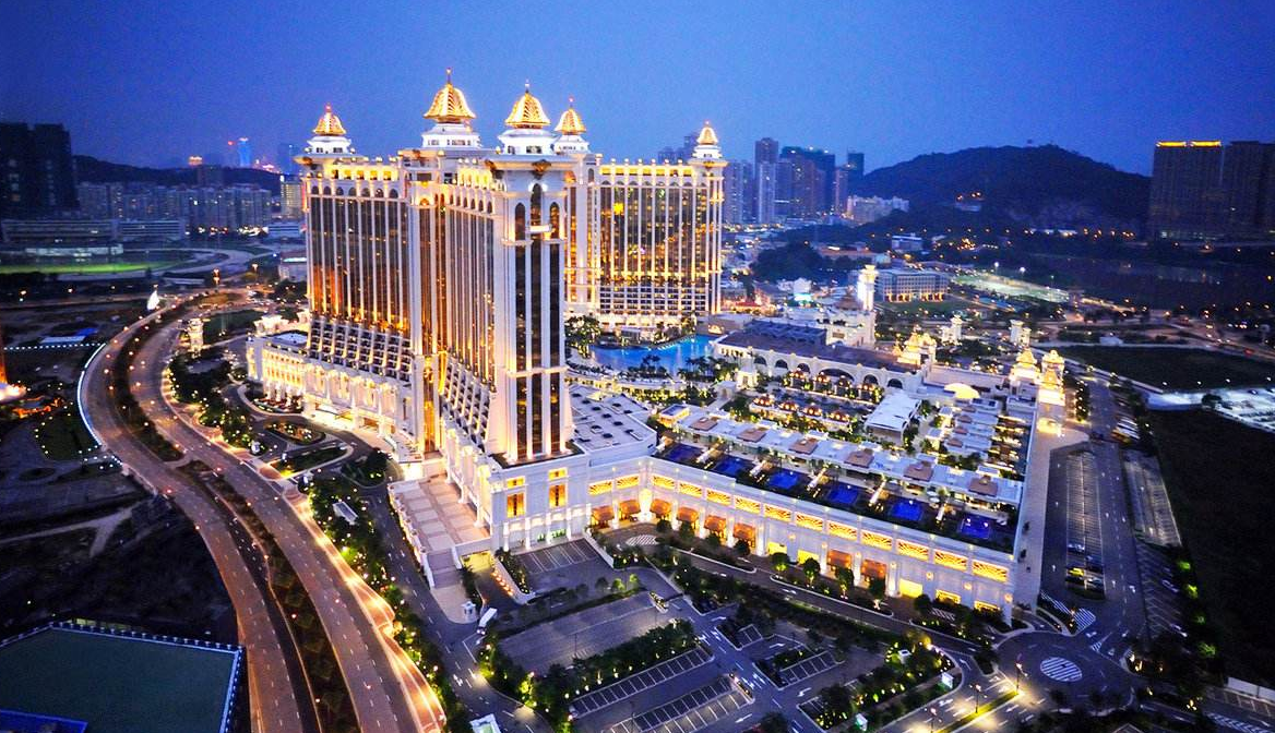 中国最“拥挤”的城市，人均GDP超8万美元，超过国内4个一线城市