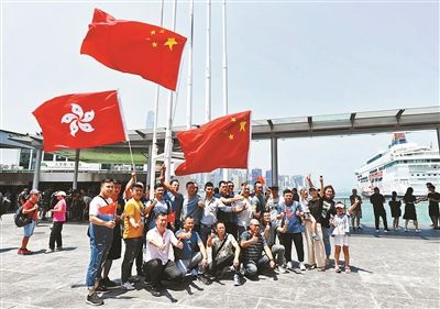 林郑月娥：希望立即停止任何暴力行为