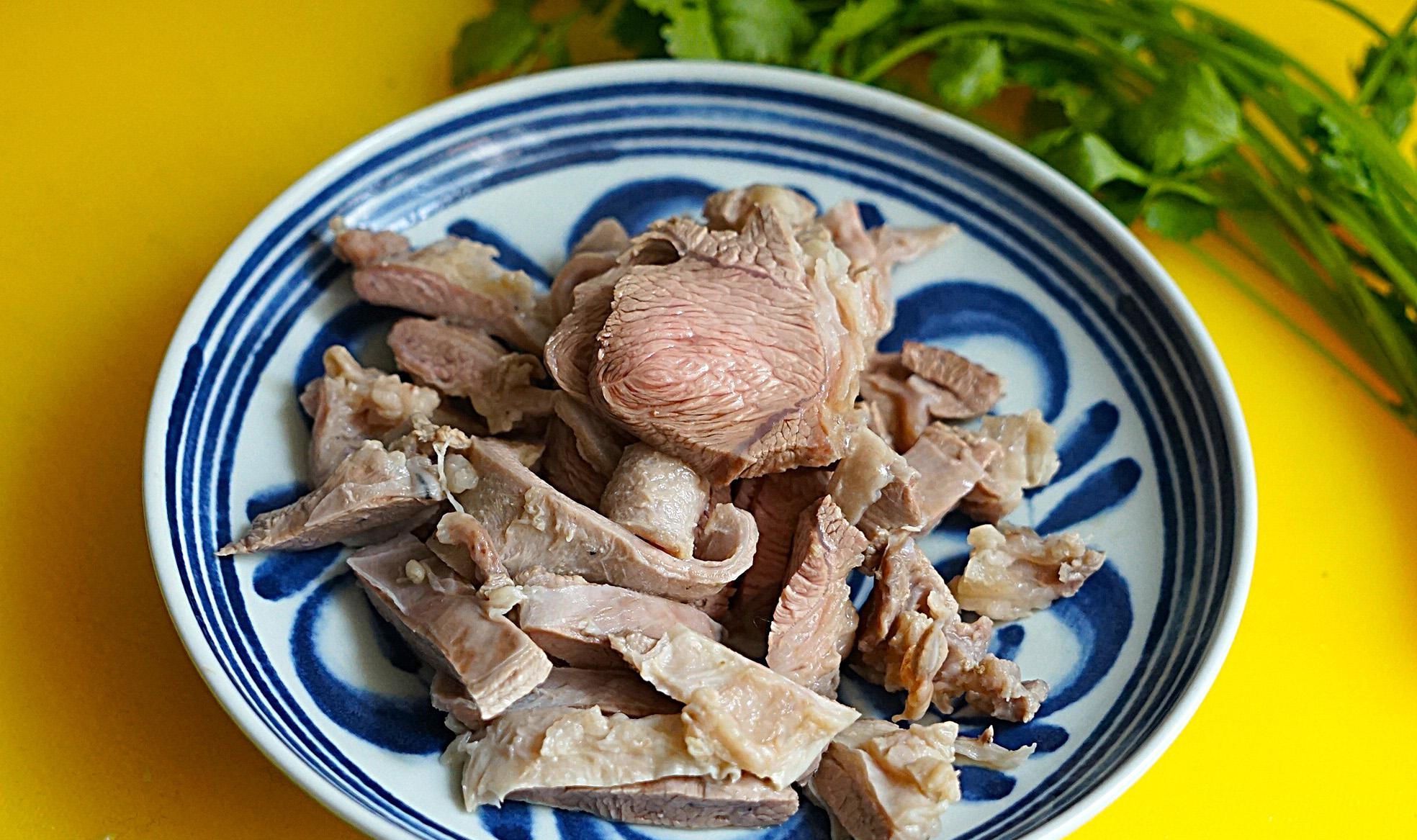  「我家」立冬节气，我家爱吃此菜，热乎乎炖一锅，超解馋，天冷吃正合适