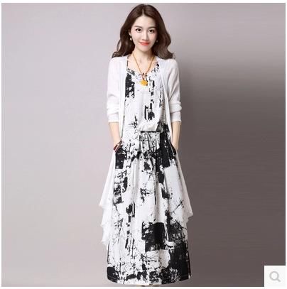 修身连衣裙,让你在秋天穿出去也是美美的,非常显瘦,清新淡雅