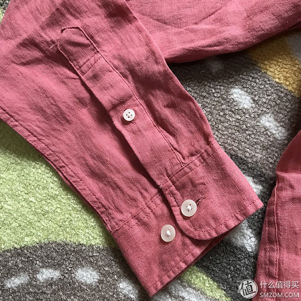 服饰快消品 篇六十七:百搭舒适!GU 亚麻男士衬衫