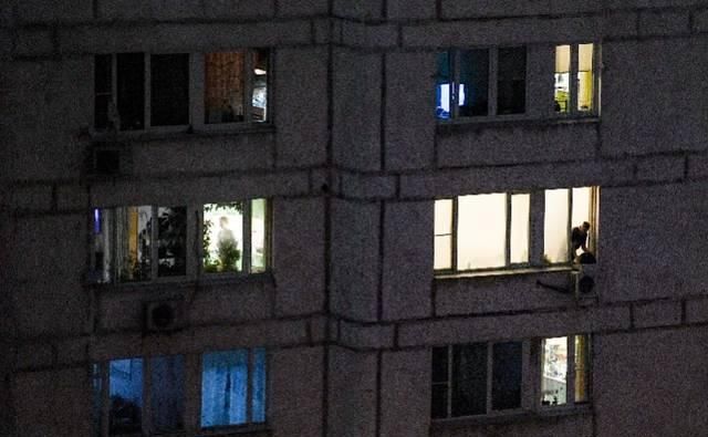  『新冠肺炎』留学在俄罗斯：隔离房四人一间，警察曾来宿舍查护照，5月返校难