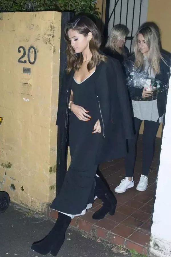 夏天最佳撩汉单品,我只认吊带裙