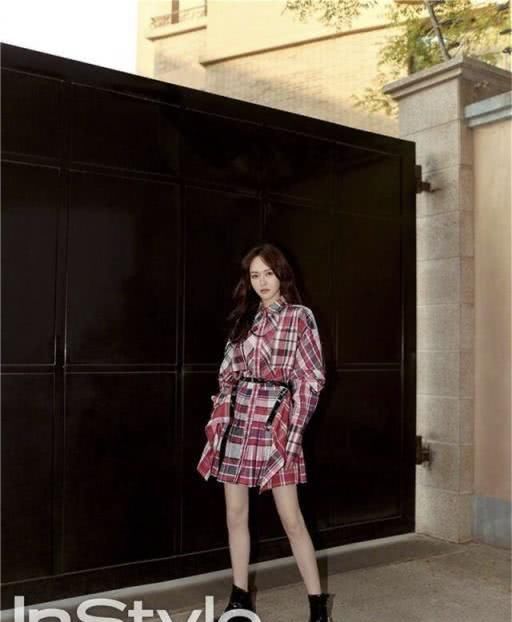  「女星」显瘦遮肉还时髦，难怪女星们都爱！我不允许你的衣橱里没有它