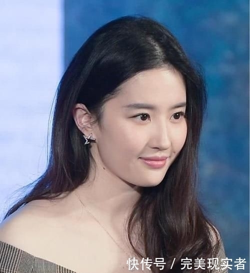 「快快」脸上有这4个特征的女生,很容易招直男喜欢,快快看你有没有