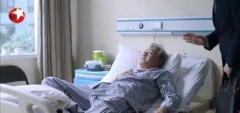 精英律师何赛开什么车