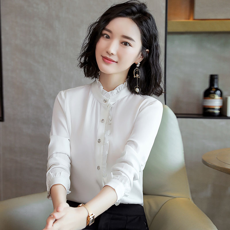 “美人衫”有点小贵，比旗袍修身，比连衣裙显嫩，7080后最爱