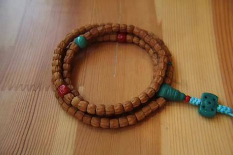 玩说   最辣眼睛文玩搭配全在这儿了！附正面教材！