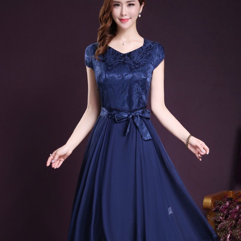 65后女人千万别穿打底裤，太土!瞧瞧这样的“秋裙“，太美了