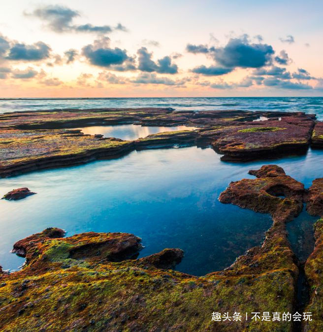 北有桂林山水，南有北海银滩，和广西的“斯里兰卡”