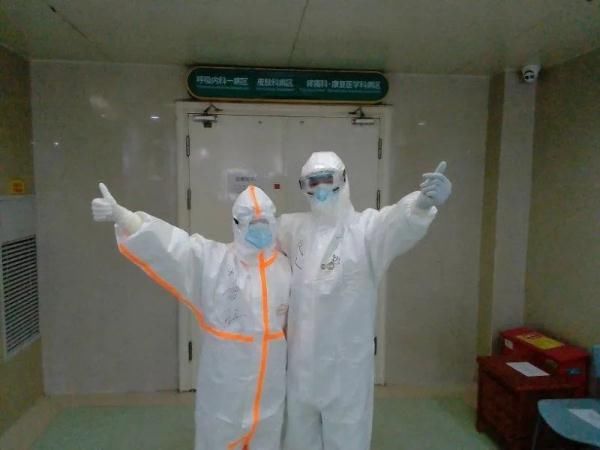  【病人】武汉一线传来好消息！上海医疗队负责的这个病区，今天关门大吉！