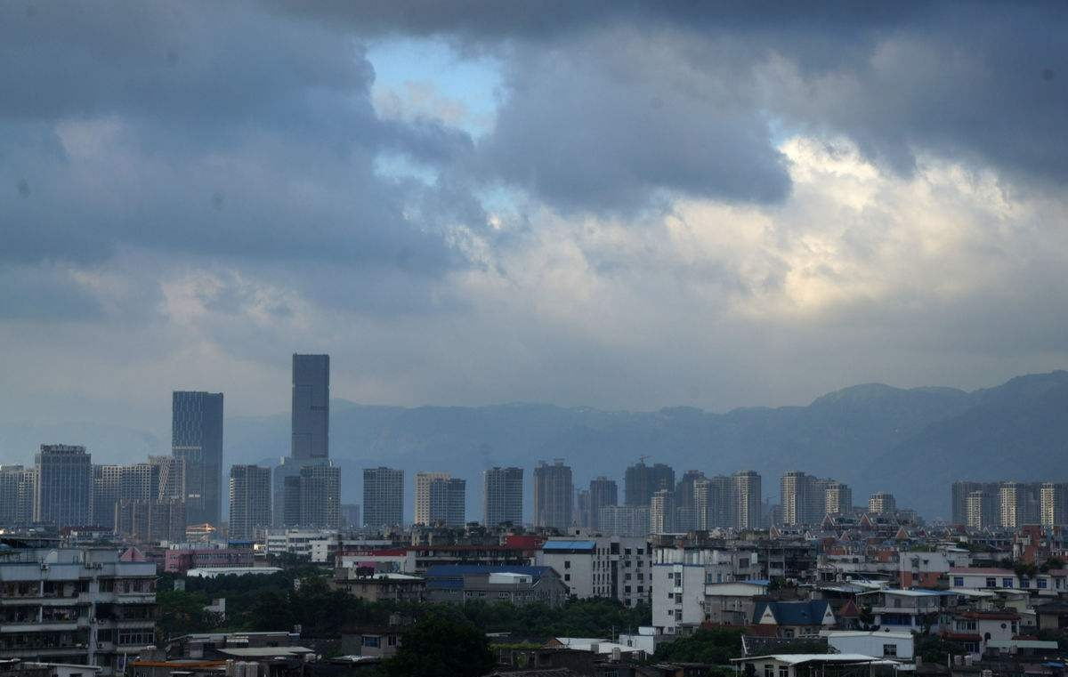 中国造钟第一省：一年造1.1亿只钟占全国84%，钟产量达广东近10倍