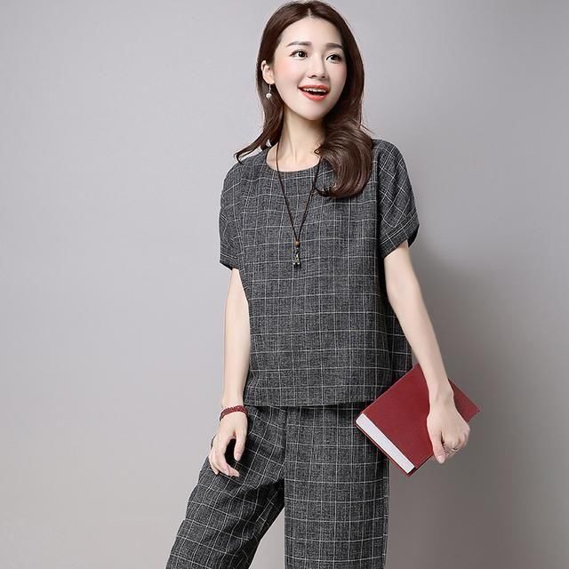 臀大腿粗千万别穿连衣裙，穿这些女装让你又瘦又美，穿出迷人身材