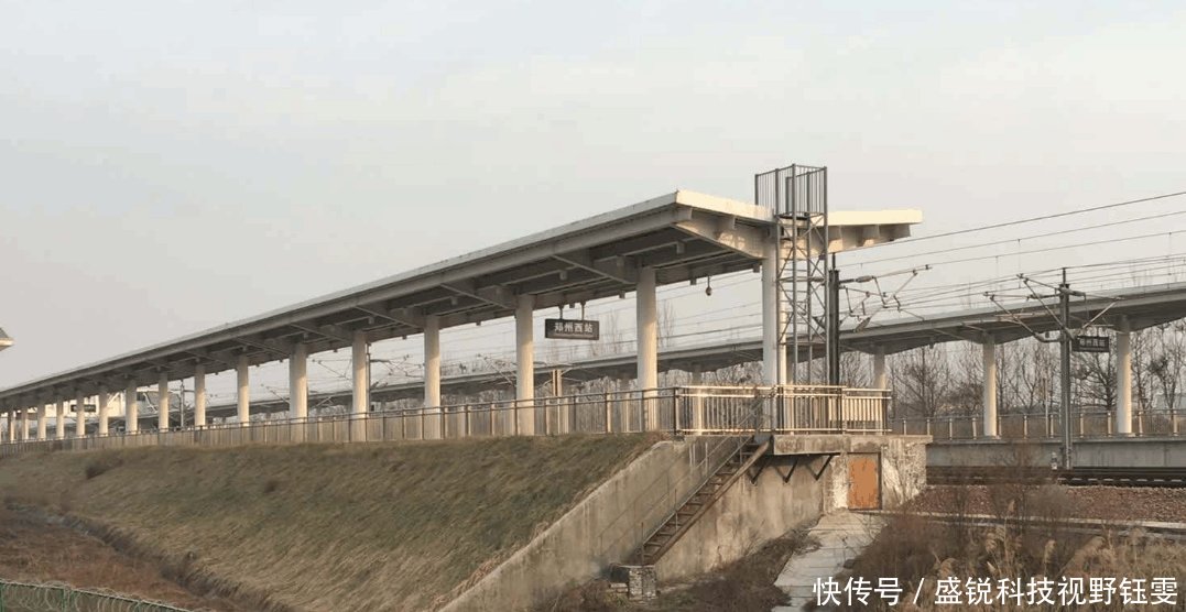 河南的一个高铁站, 几乎无人问津, 至今仍被吐槽