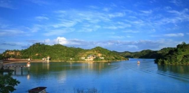 闽粤两省一高铁正在建设：预计三年后通车，沿线经过你家乡吗？