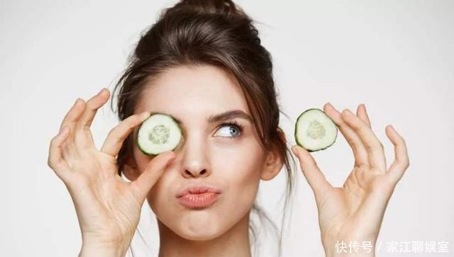  【加上】蜂蜜加上常见的“它”敷脸，15天快速淡斑美白，皮肤白皙又水嫩