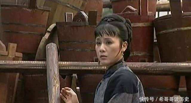 康熙做过3件事,女儿蓝琪儿对他恨之入骨,